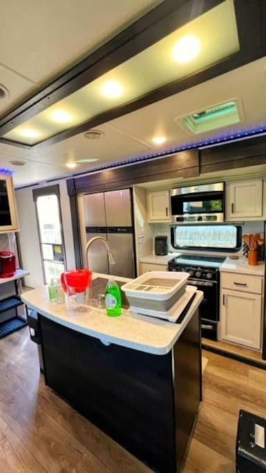 Luxury Glamping Near Idaho Event Center In Nampa Apartment Екстериор снимка